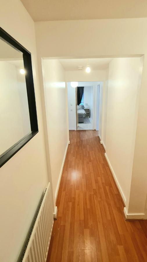 Lovely 3 Bedroom Apartment - Free Parking EDI Exteriér fotografie